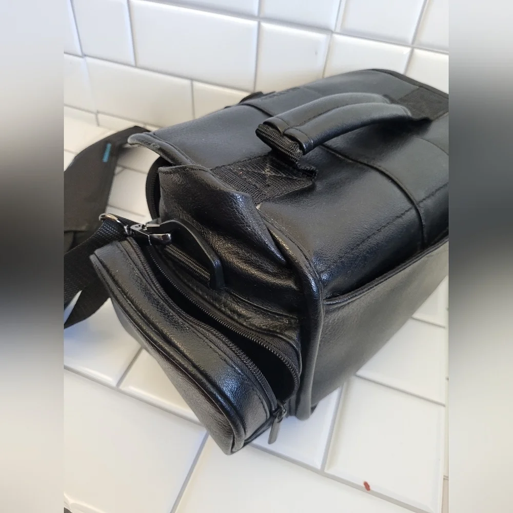SONY Vintage Large Black Faux Leather Video Camera Camcorder Carrying Case
